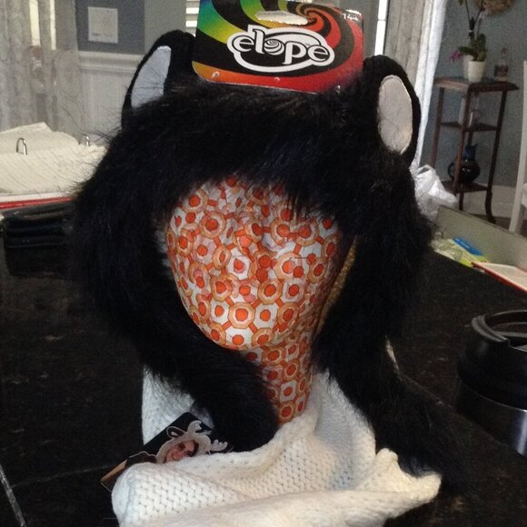 NWT Elope Polar Bear Hat; Animal Anime', Cosplay Chic, Y2K Warm, Trending, Ski - Picture 6 of 7